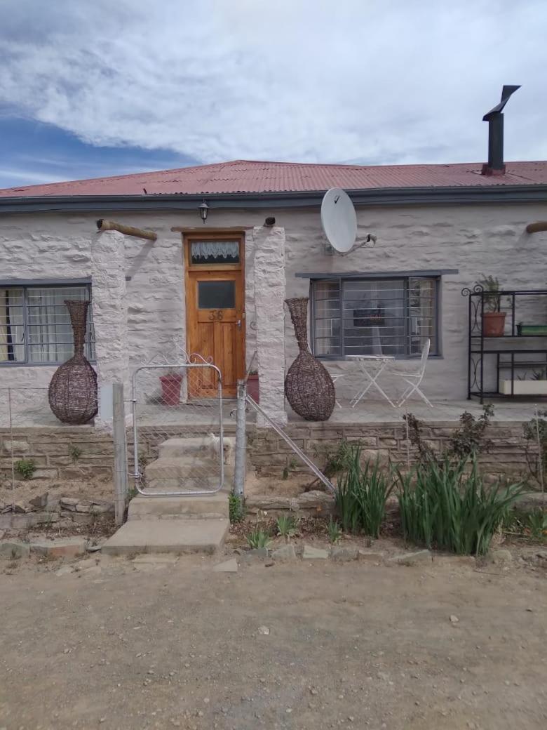 Sutherland Guest House Esterno foto