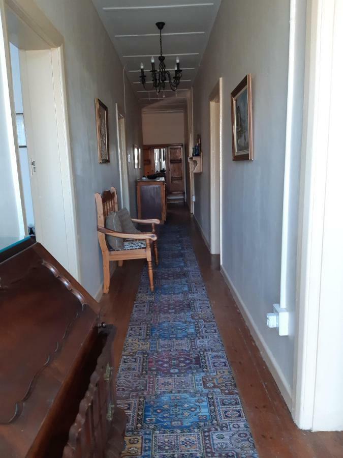 Sutherland Guest House Esterno foto